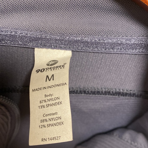 Grey crop long sleeve athletic top - Picture 2 of 4